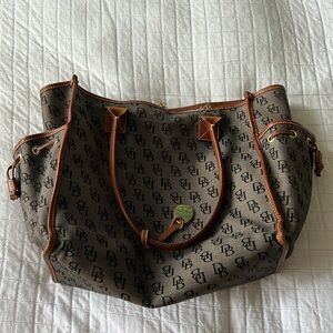 Dooney & Bourke Tote Bag